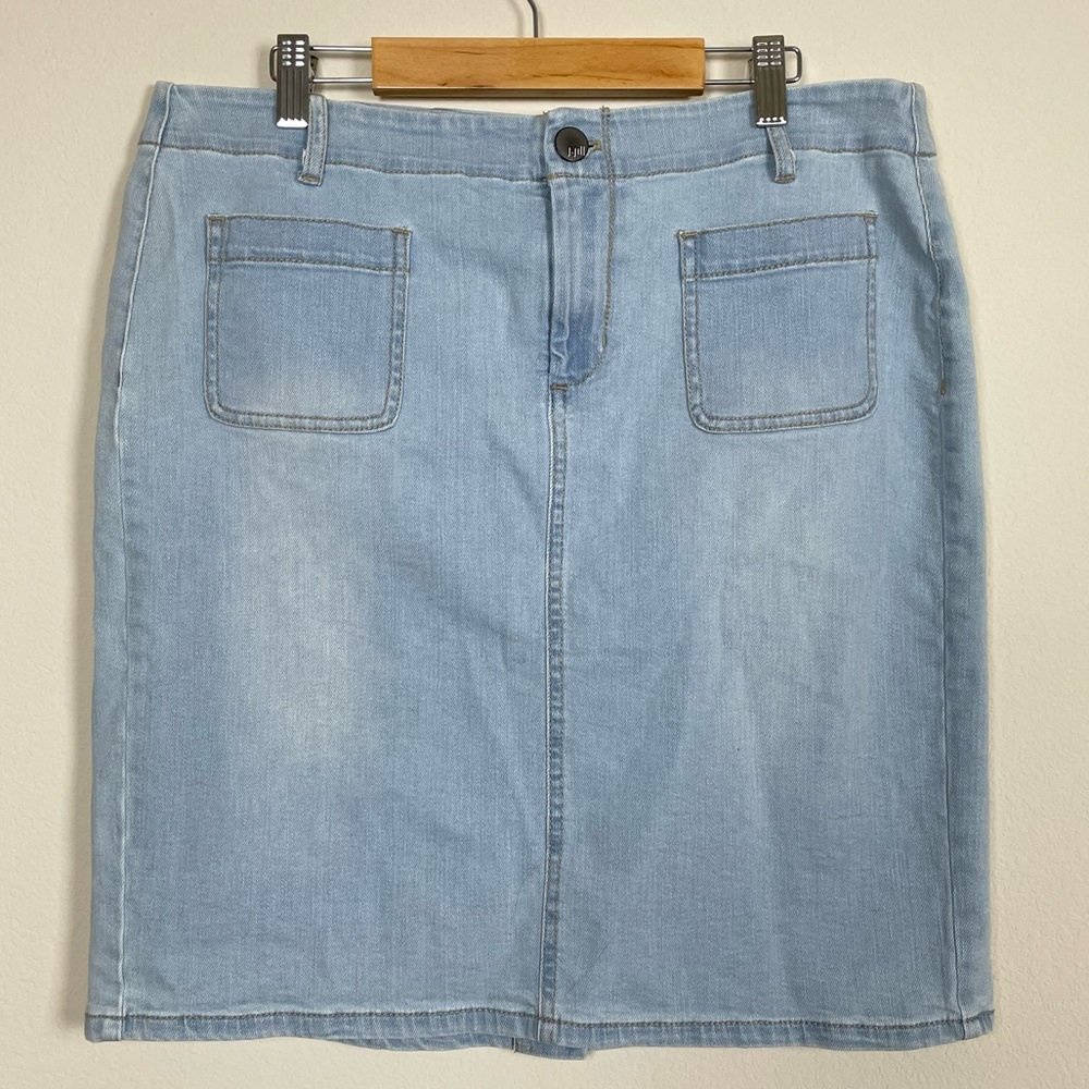 J. Jill Denim Womens Size 10 Light Wash Blue Denim Straight Pencil Jean Skirt